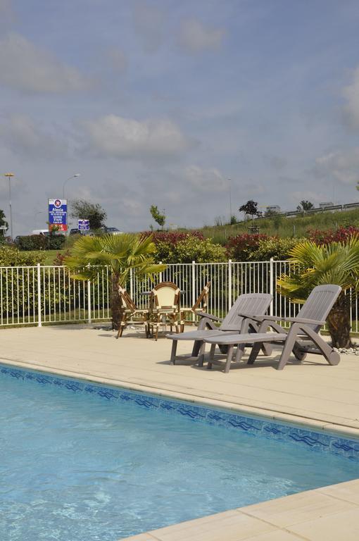 Brit Hotel Confort Alexia - Ла-Сутеррен Экстерьер фото
