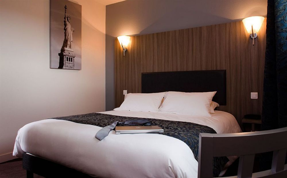 Brit Hotel Confort Alexia - Ла-Сутеррен Экстерьер фото