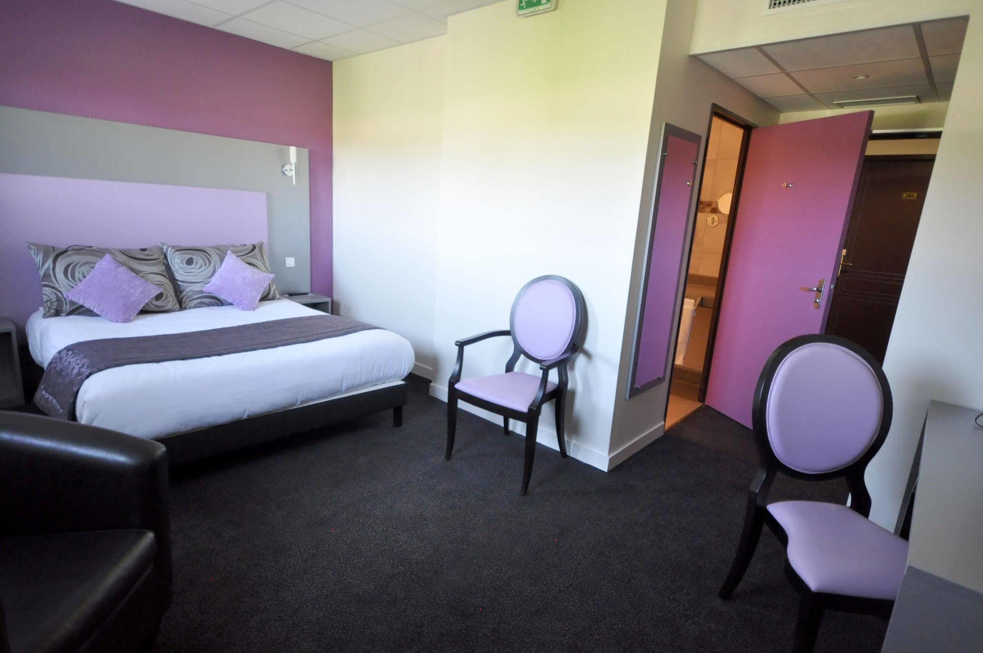 Brit Hotel Confort Alexia - Ла-Сутеррен Экстерьер фото